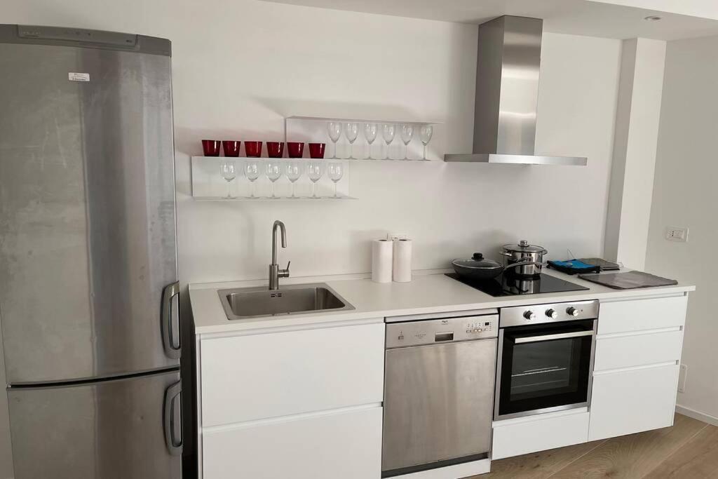 Loft 81, Incantevole, Ampio, In Zona Panoramica Ancona Dış mekan fotoğraf